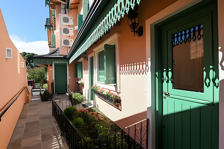 Apto 3 Quartos Centro Gramado – Bella Serra 203