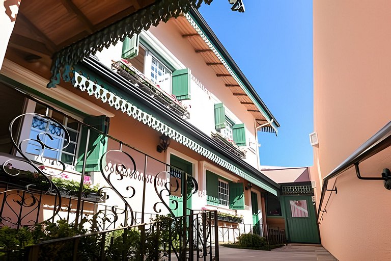 Apto 3 Quartos Centro Gramado – Bella Serra 203