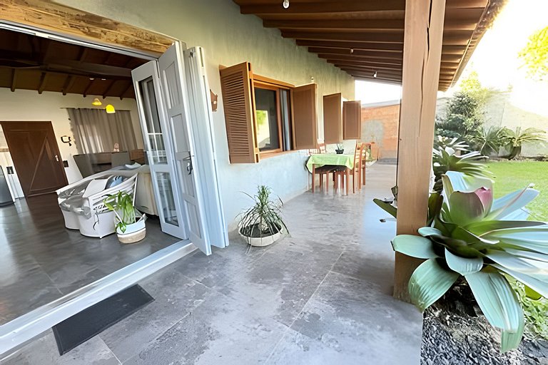 Casa 2 Quartos - Centro - Xangri-Lá