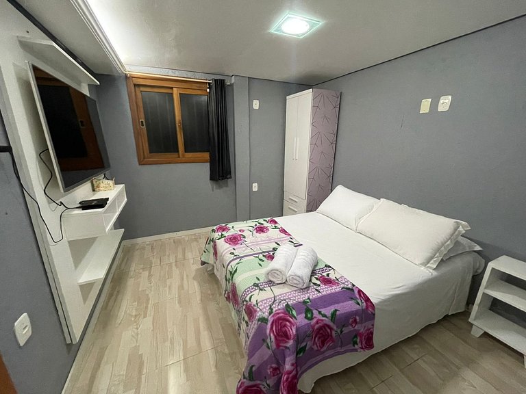 Apto 2 suites com hidro e cozinha Refugio da Serra Canela