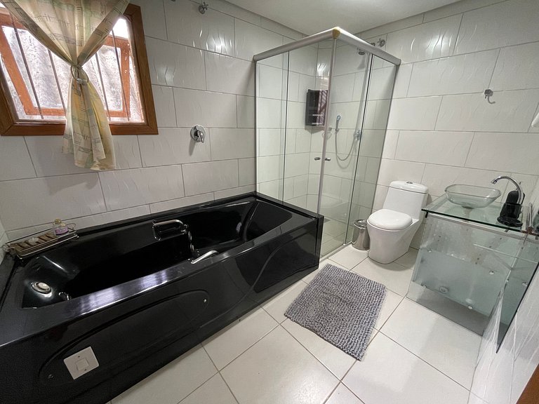 Apto 2 suites com hidro e cozinha Refugio da Serra Canela